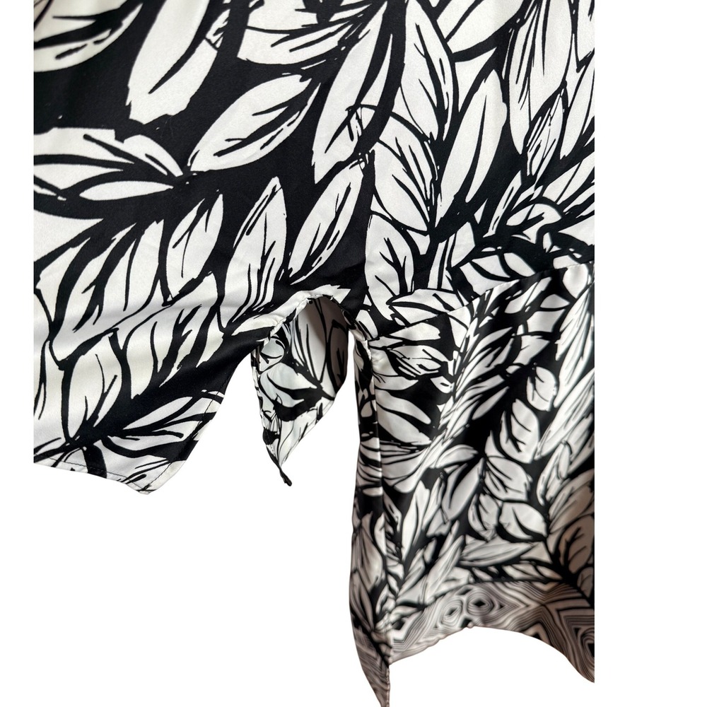 Lane Bryant Blouse Kimino 26/28 Black White Geometric Leaf Print Boho Office - Picture 4 of 7